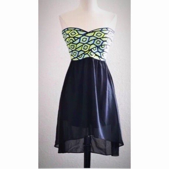 Honey Punch Dresses & Skirts - NWT Honey Punch A Line Green Multicolor Sleeveless Party Dinner Date Dress